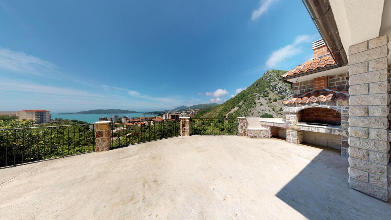 Luka Villa Bečići Luaran gambar