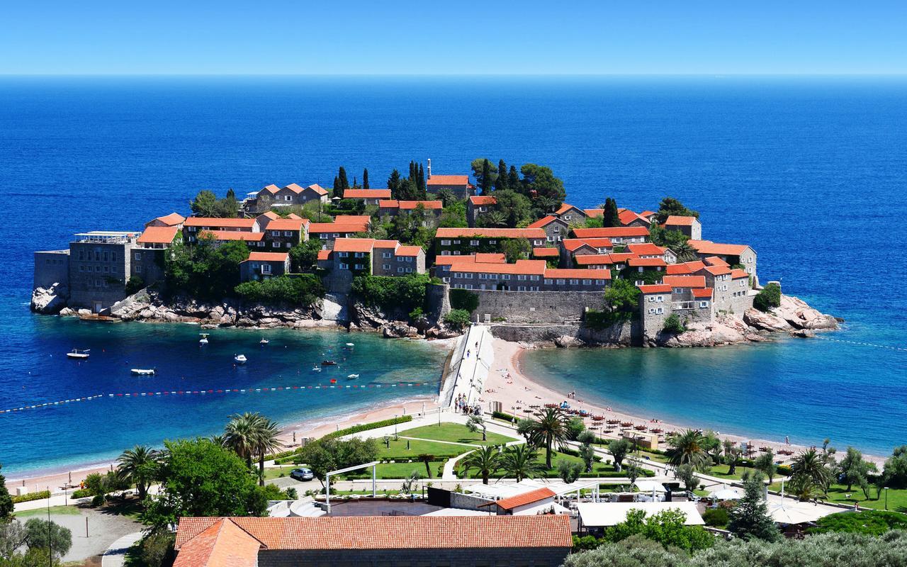 Luka Villa Bečići Luaran gambar