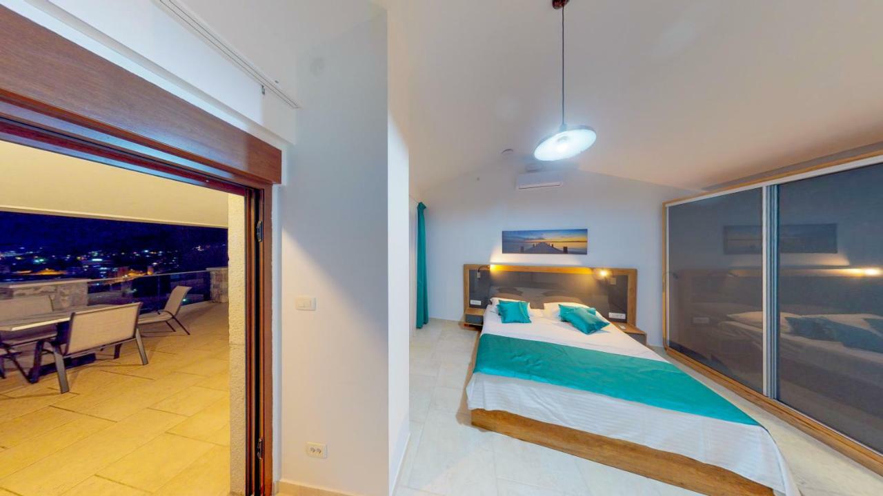 Luka Villa Bečići Luaran gambar
